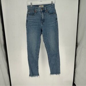Madewell size 25 The Perfect Vintage Jean Raw Hem Blue Denim